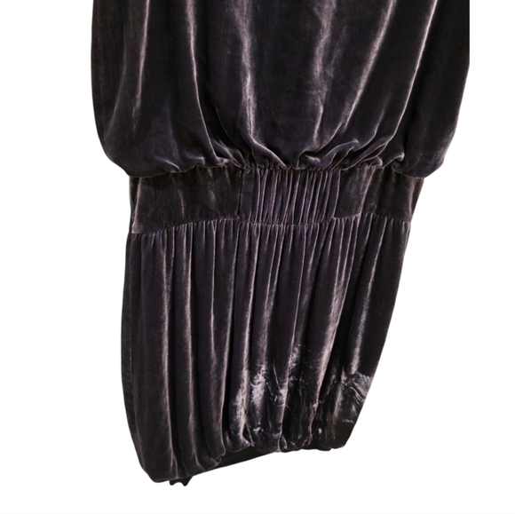 Stefanel Velvet Dress. Size Medium - Picture 6 of 8